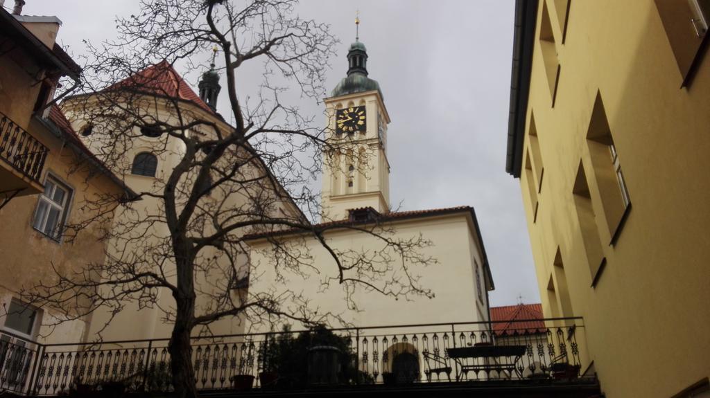 Jakubská 676 *